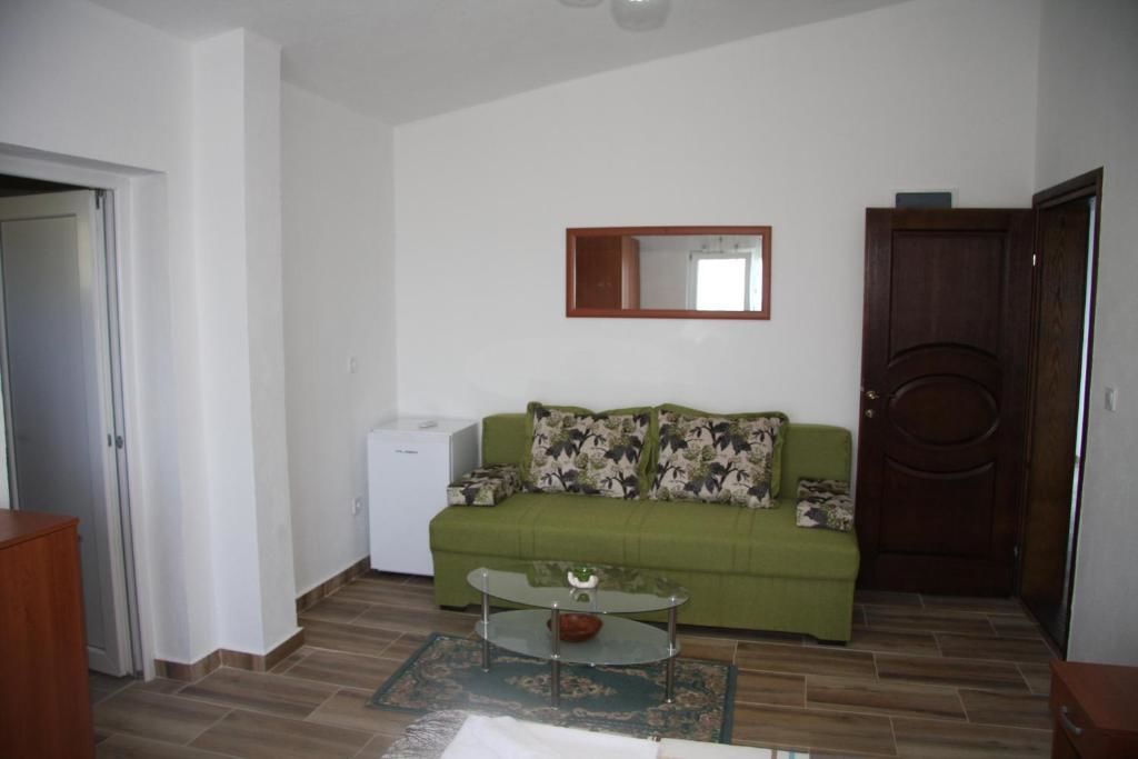 Фермерские дома Vržina Farm house Вирпазар